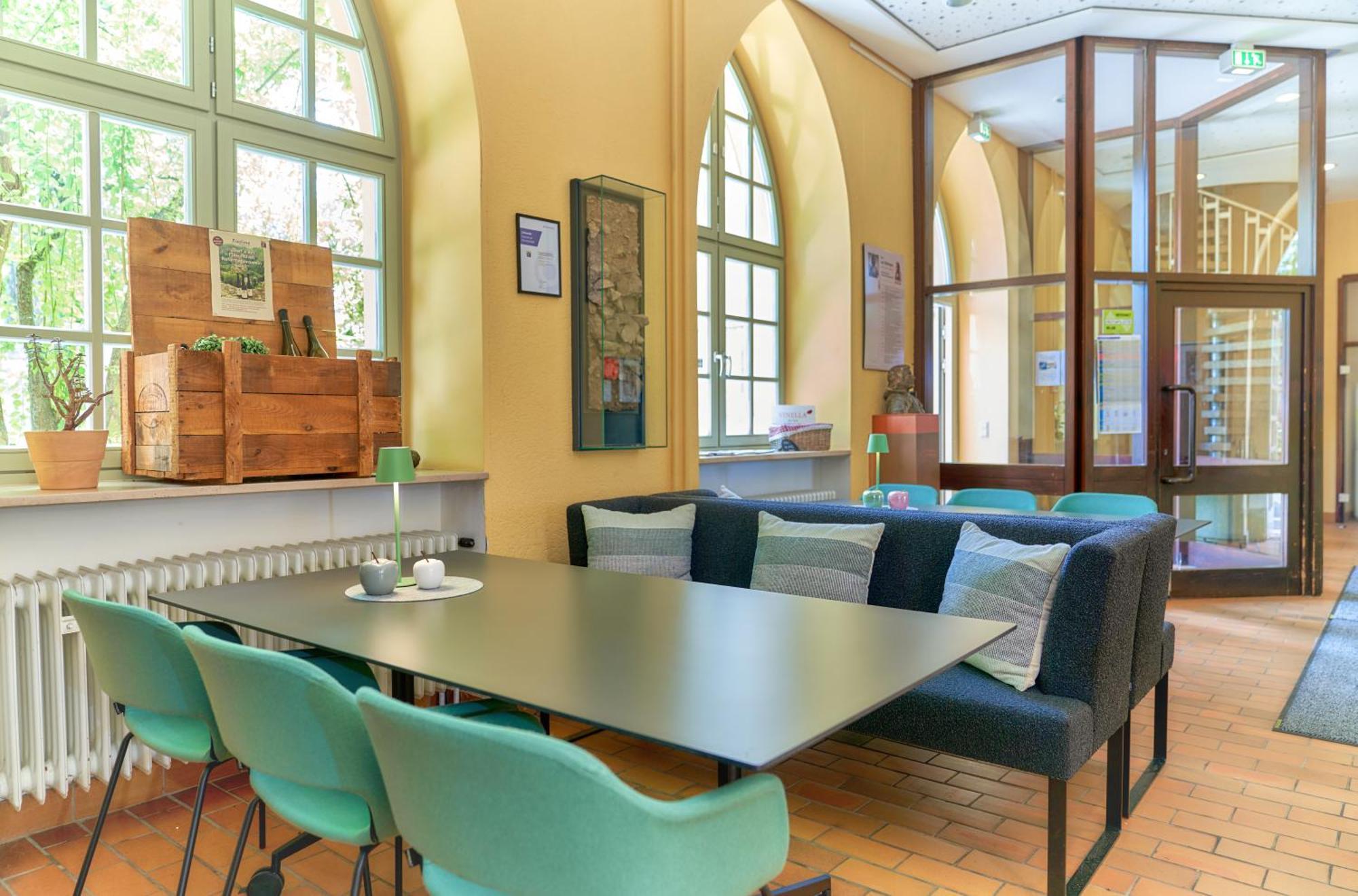 Hotel Ev.Familienferien-Und Bildungsstaette Ebernburg Bad Münster am Stein-Ebernburg Esterno foto