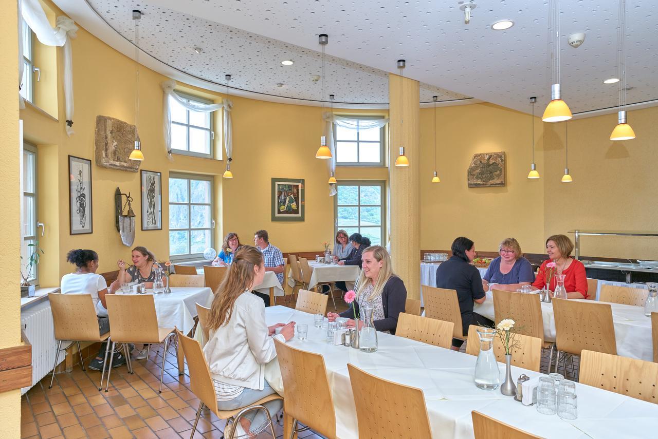 Hotel Ev.Familienferien-Und Bildungsstaette Ebernburg Bad Münster am Stein-Ebernburg Esterno foto